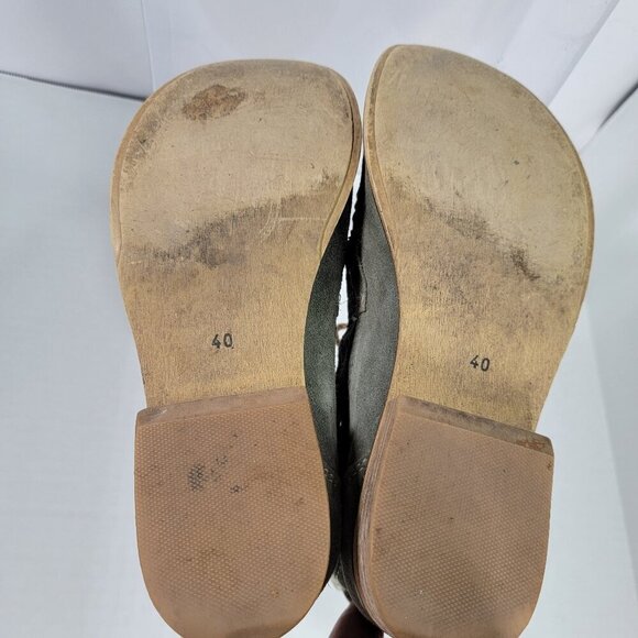 Womens 9/9.5 Olive Green Booties Relaxed Ankle Boots Boho Cottagecore Earthy - Picture 7 of 9